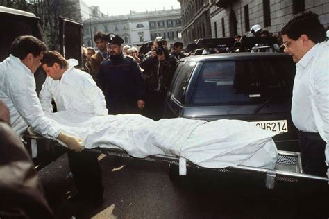 maurizio gucci dead body|how did maurizio gucci die.